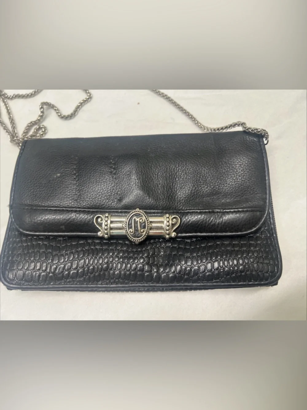 VTG Black Leather Wallet Clutch Crossbody Chain Strap Organizer Purse